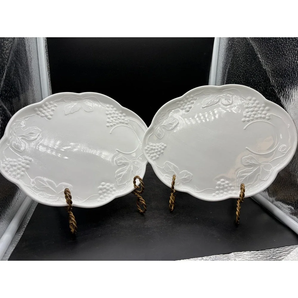 Westmoreland Milk Glass Paneled Grape Snack Set 2 Cups 2 Plates Vintage White